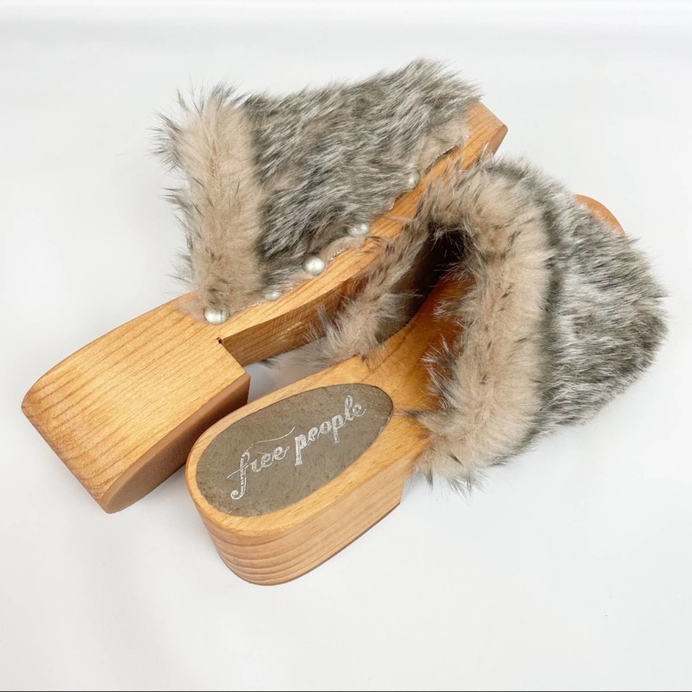 Free People | Boho Wooden Clog Faux Fur Studded Staked Heel Peep Toe Tan 37 6.5